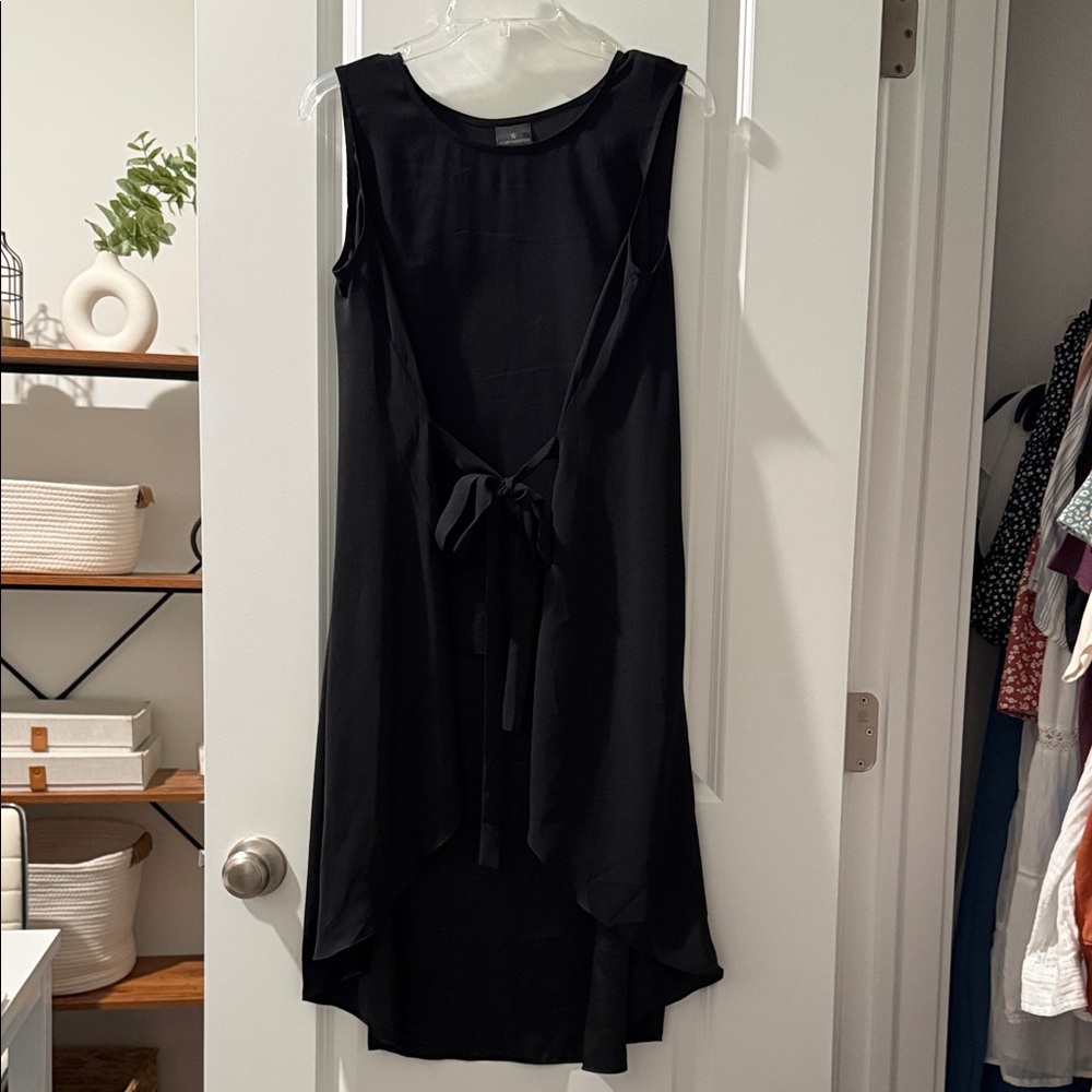 Worthington Sleeveless Black High Low Top